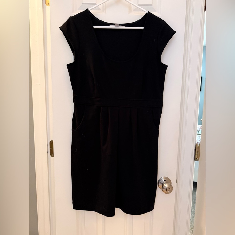 Old Navy Black Cap-Sleeve Midi Dress